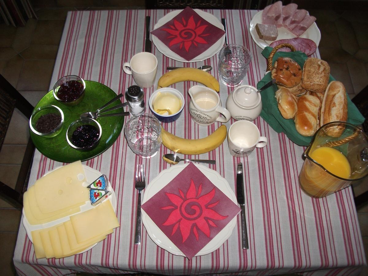 La Mirabelle Bed & Breakfast คลิฟตันบีช ภายนอก รูปภาพ
